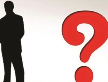 Γνωστός τραγουδιστής αποκαλύπτει το πρόβλημα του με τον αλκοολισμό: ««Εμείς οι αλκοολικοί πρέπει να το λέμε...»